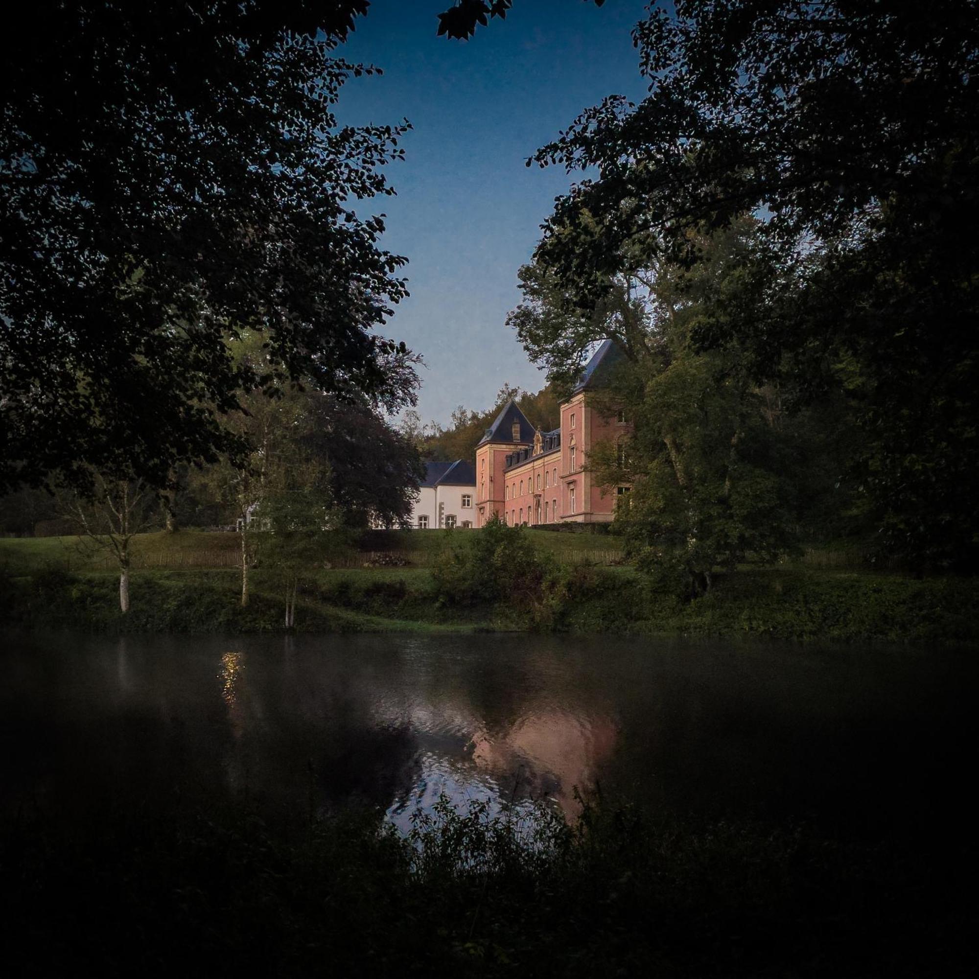 Chateau Du Pont D'Oye Habay-la-Neuve Exterior foto